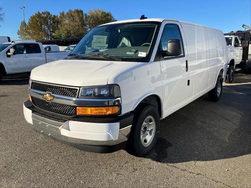 2025 Chevrolet Express 2500 Work Van