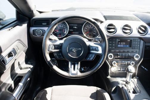 2016 Ford Mustang EcoBoost