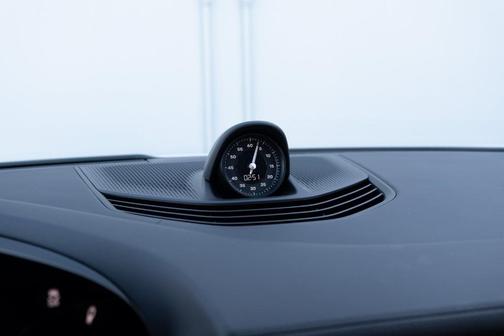 2024 Porsche Taycan GTS