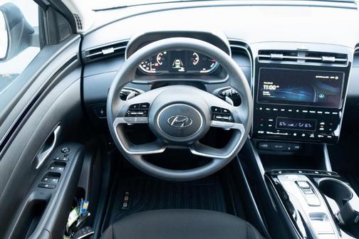 2024 Hyundai TUCSON Hybrid Blue