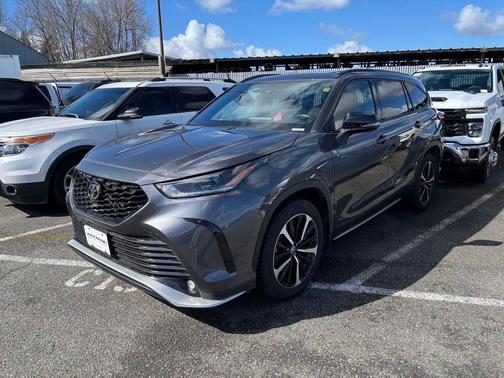 2022 Toyota Highlander XSE