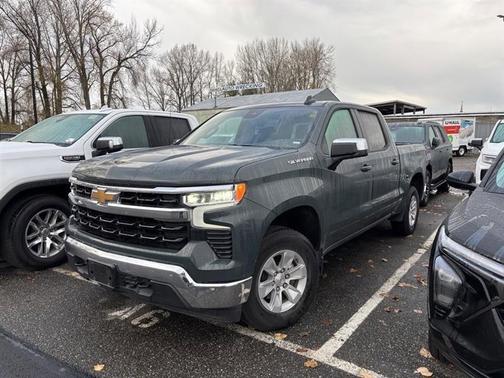 2025 Chevrolet Silverado 1500 LT
