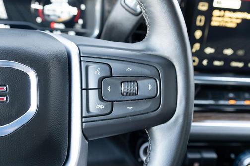 White 2024 GMC Sierra 1500 SLE