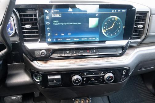 2024 Chevrolet Silverado 3500 LT