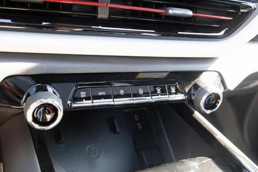 2025 Chevrolet Silverado EV RST
