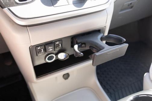 2020 Toyota Sienna LE