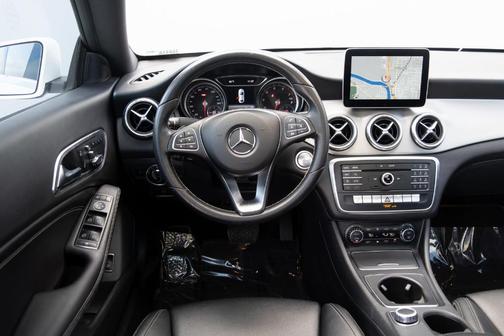 2018 Mercedes-Benz CLA 250 Base 4MATIC