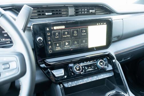 2025 GMC Sierra 2500 AT4