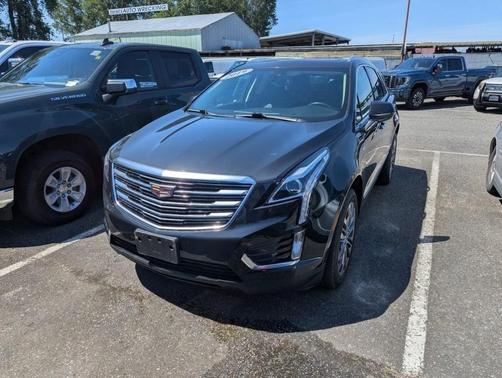 Black 2019 Cadillac XT5 Luxury