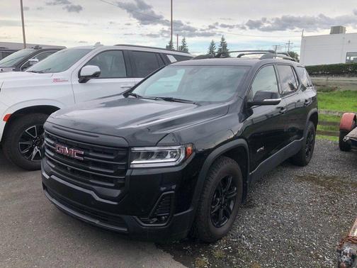 2021 GMC Acadia AT4