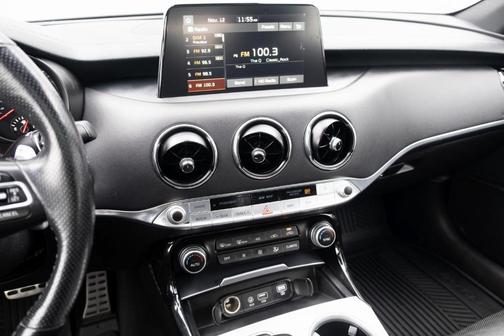 2018 Kia Stinger GT2