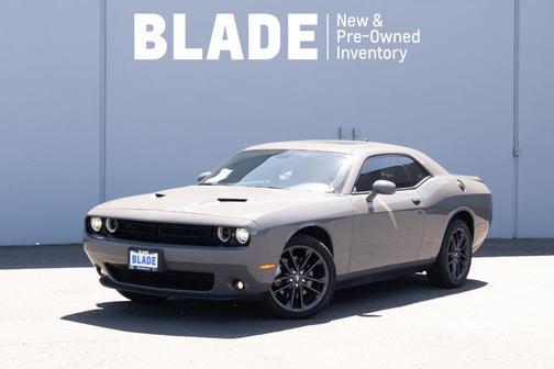 2023 Dodge Challenger SXT