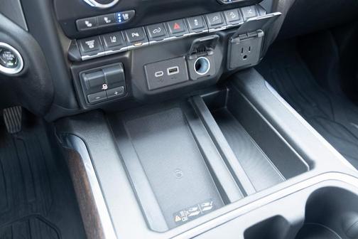 2023 GMC Sierra 3500 Denali