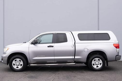 Dark Blue 2010 Toyota Tundra Grade