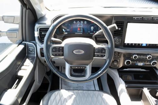 2024 Ford F-450 LIMITED