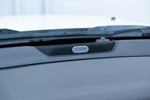 White 2018 RAM 1500 Laramie