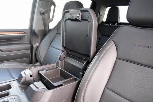 2024 GMC Sierra 3500 Denali