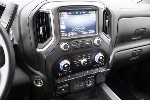 2023 GMC Sierra 2500 AT4