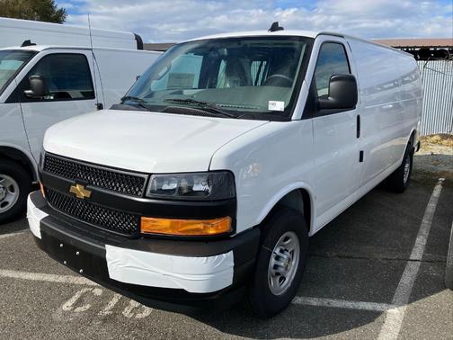 2025 Chevrolet Express 2500 Work Van