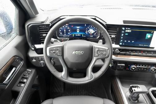 2025 Chevrolet Silverado 1500 LT Trail Boss