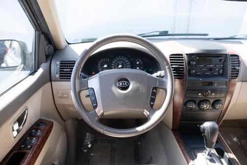2004 Kia Sorento LX