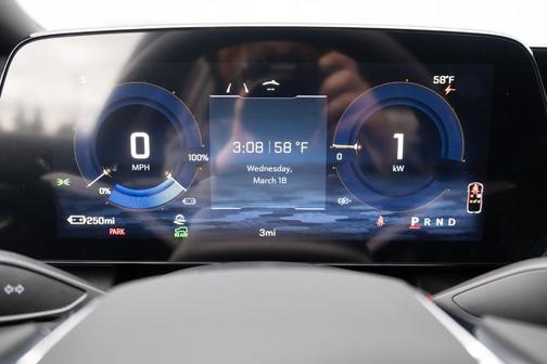 2026 Chevrolet Equinox EV LT 1