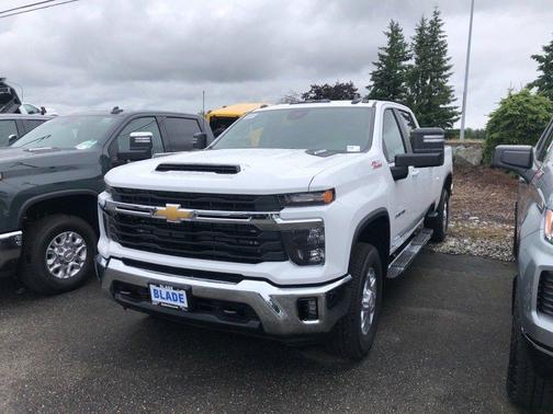 2025 Chevrolet Silverado 3500 LT