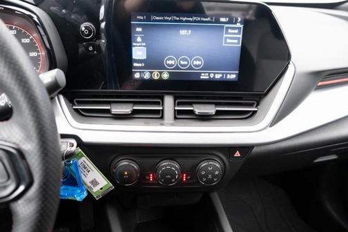 2025 Chevrolet Trax 1RS