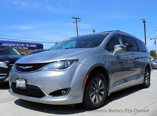 2019 Chrysler Pacifica Hybrid Limited