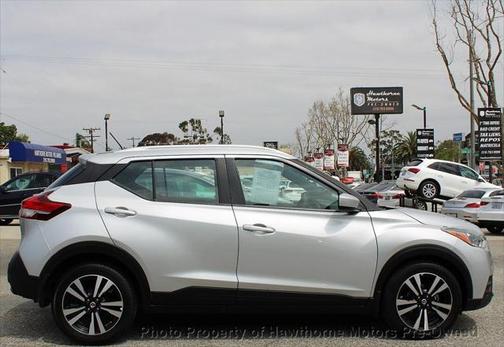 2020 Nissan Kicks SV