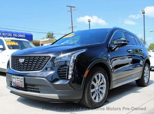 2022 Cadillac XT4 Premium Luxury