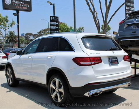 2017 Mercedes-Benz GLC 300 4MATIC
