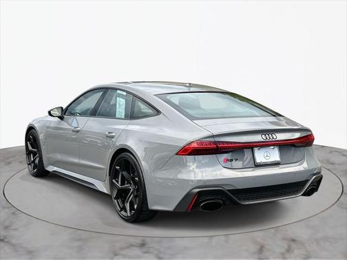 2025 Audi RS 7 4.0T Performance