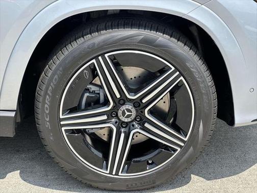 2025 Mercedes-Benz GLE 450 4MATIC