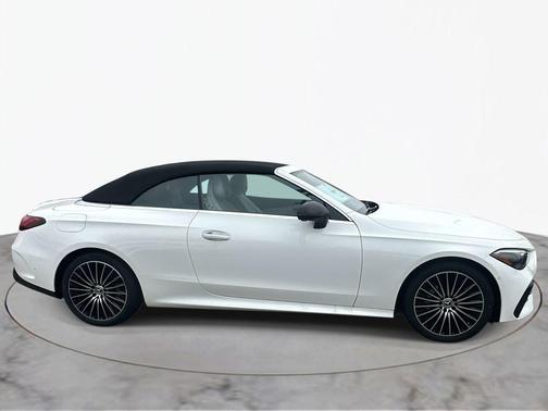 2026 Mercedes-Benz CLE 300 4MATIC Cabriolet