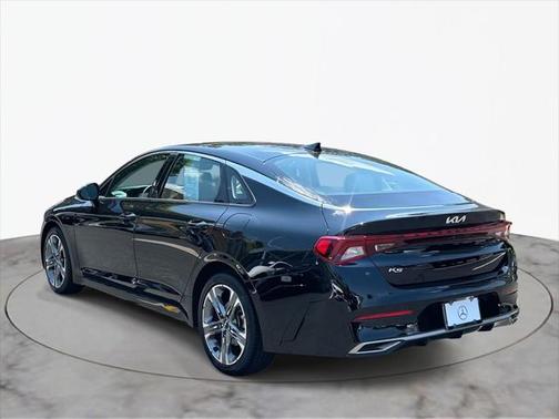 2022 Kia K5 EX