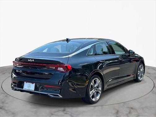 2022 Kia K5 EX