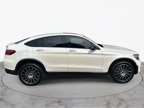 2023 Mercedes-Benz GLC 300 4MATIC Coupe