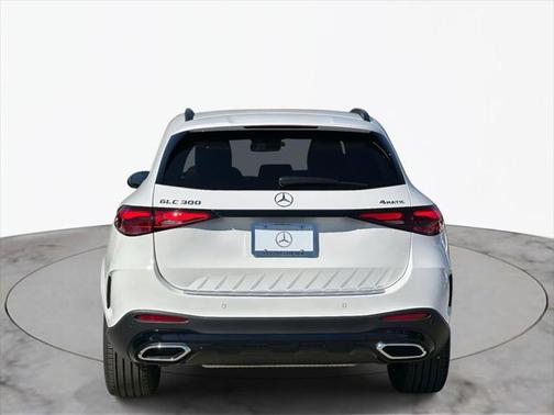 2025 Mercedes-Benz GLC 300 4MATIC