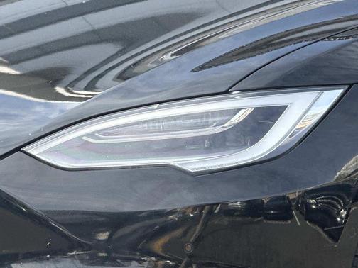 2020 Tesla Model S Long Range Plus