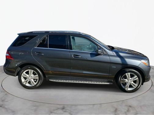 2012 Mercedes-Benz M-Class 4MATIC