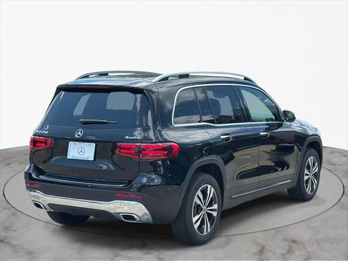 2025 Mercedes-Benz GLB 250 4MATIC