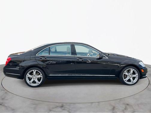 2013 Mercedes-Benz S-Class 4MATIC