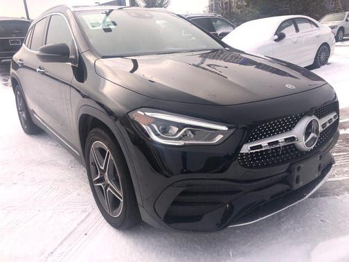 2021 Mercedes-Benz GLA 250 Base 4MATIC