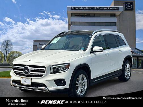 Polar White 2022 Mercedes-Benz GLB 250 4MATIC