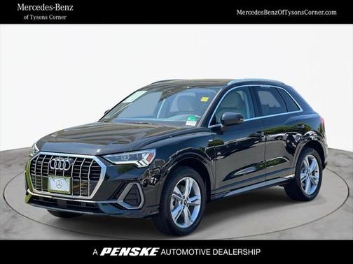 2023 Audi Q3 45 S line Premium Plus