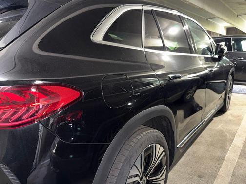 Obsidian Black Metallic 2023 Mercedes-Benz EQE 350 4MATIC