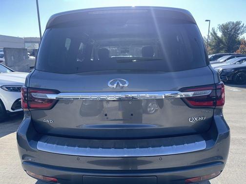 2020 INFINITI QX80 Luxe