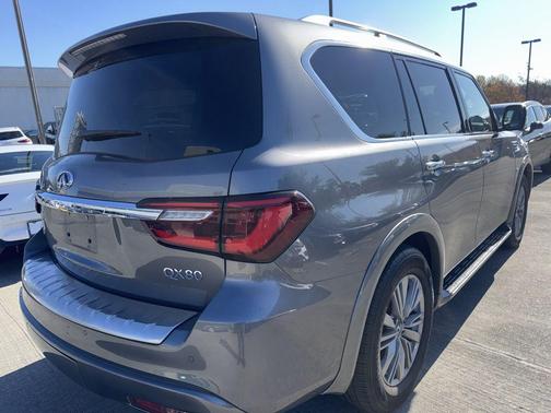 2020 INFINITI QX80 Luxe