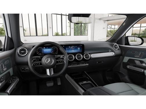 Polar White 2026 Mercedes-Benz GLB 250 4MATIC